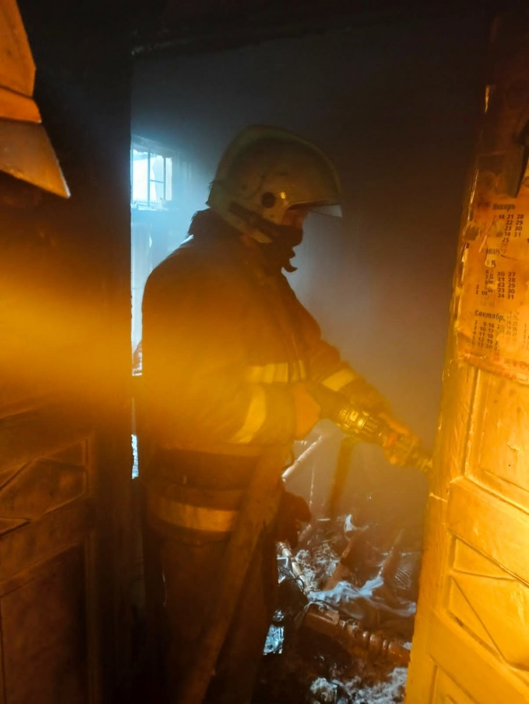 Пожар на ул. 2-я Фатежская в г. Курск  ликвидирован